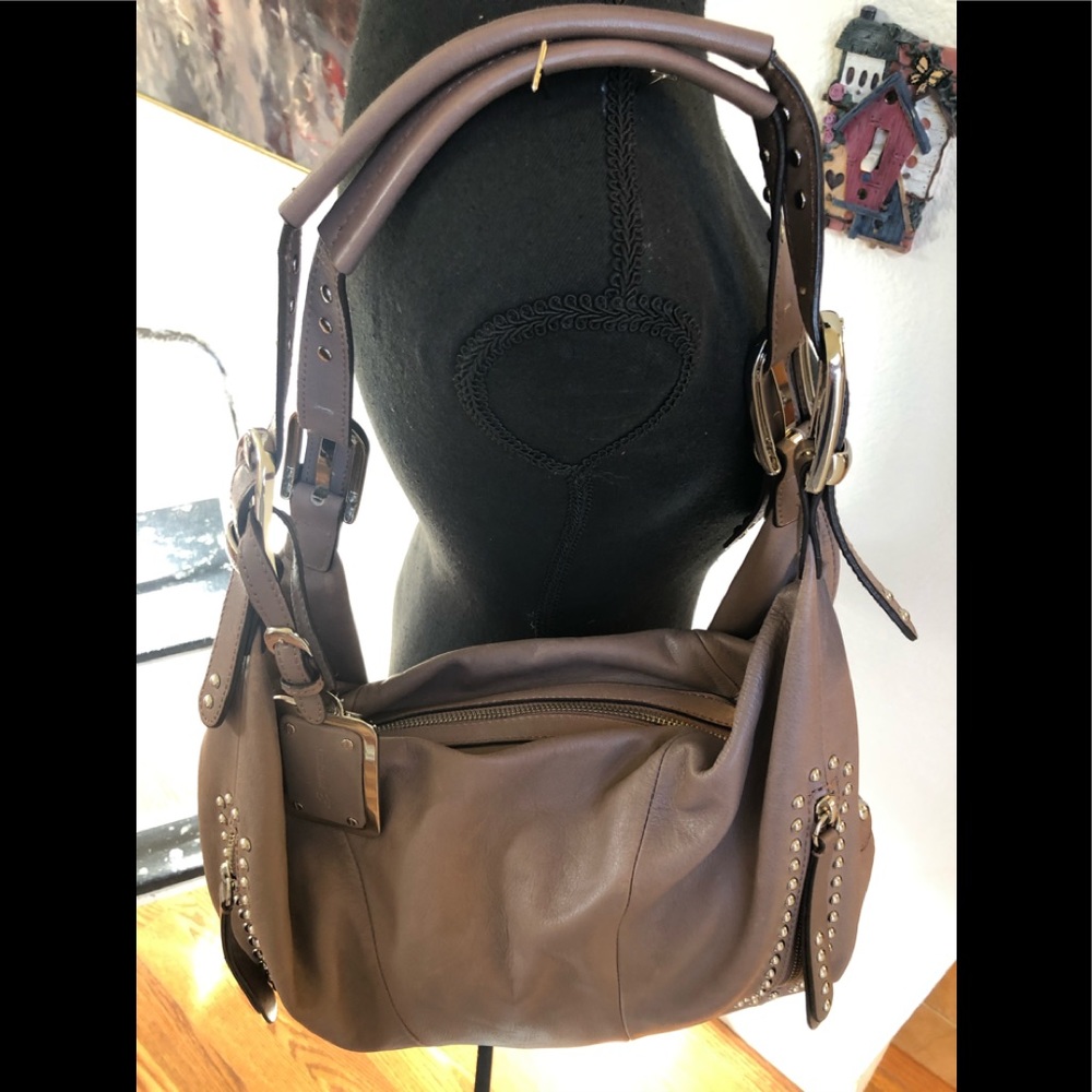 B. Makowsky Olympia Satchel. ******PRE-LOVED***